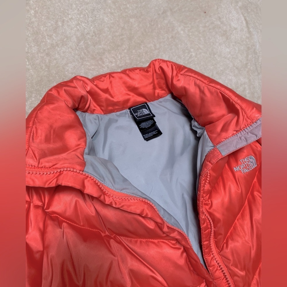 The North Face Puffer Coat - Picture 13 of 13